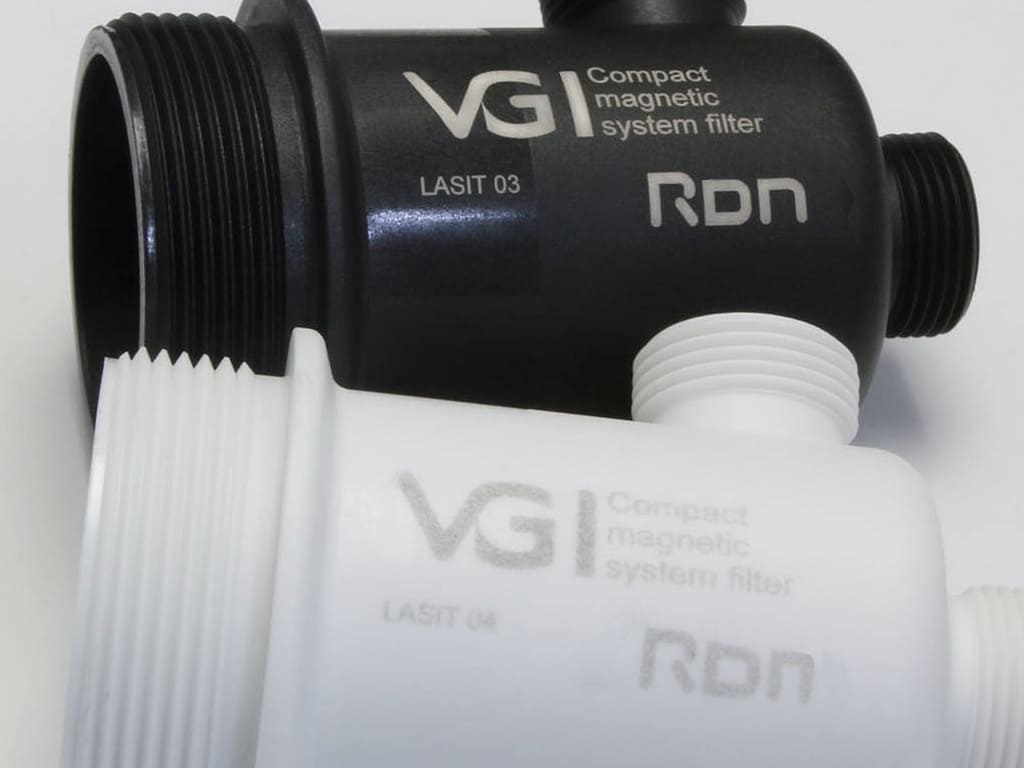 marcatura-laser-su-plastica-Viraggio-1 Marcatura laser plastica