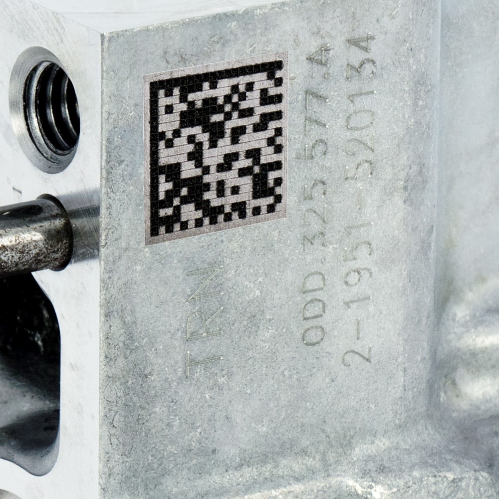 Marcatura-laser-metalli-3 Marquage laser les codes 2D pour la traçabilité