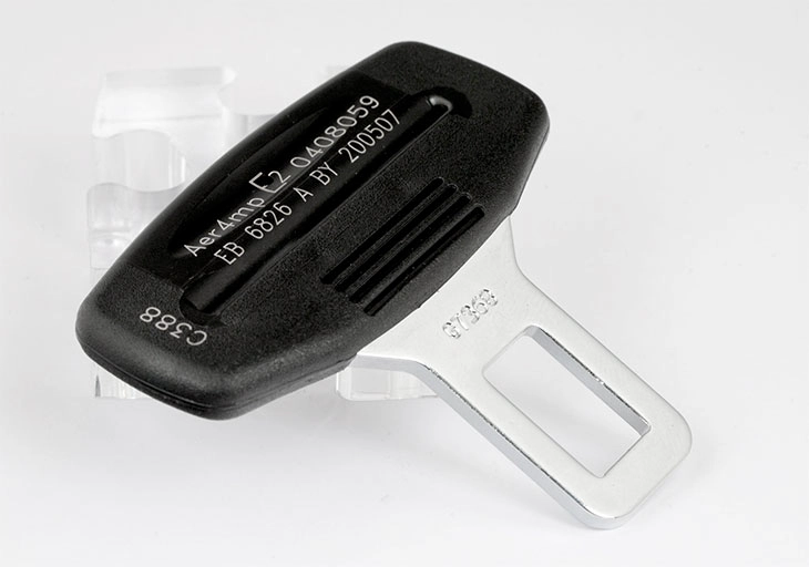 Laser-fibra-marcatura-componente-auto Fibre Laser: What it is, how it works and its applications