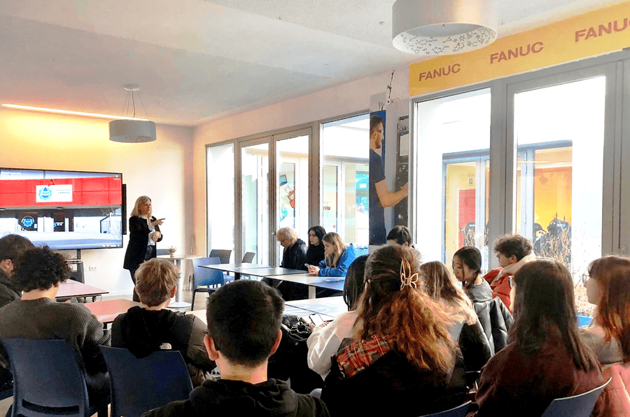 Donazione-Academy LASIT dona una marcatrice laser alla Fondazione Academy