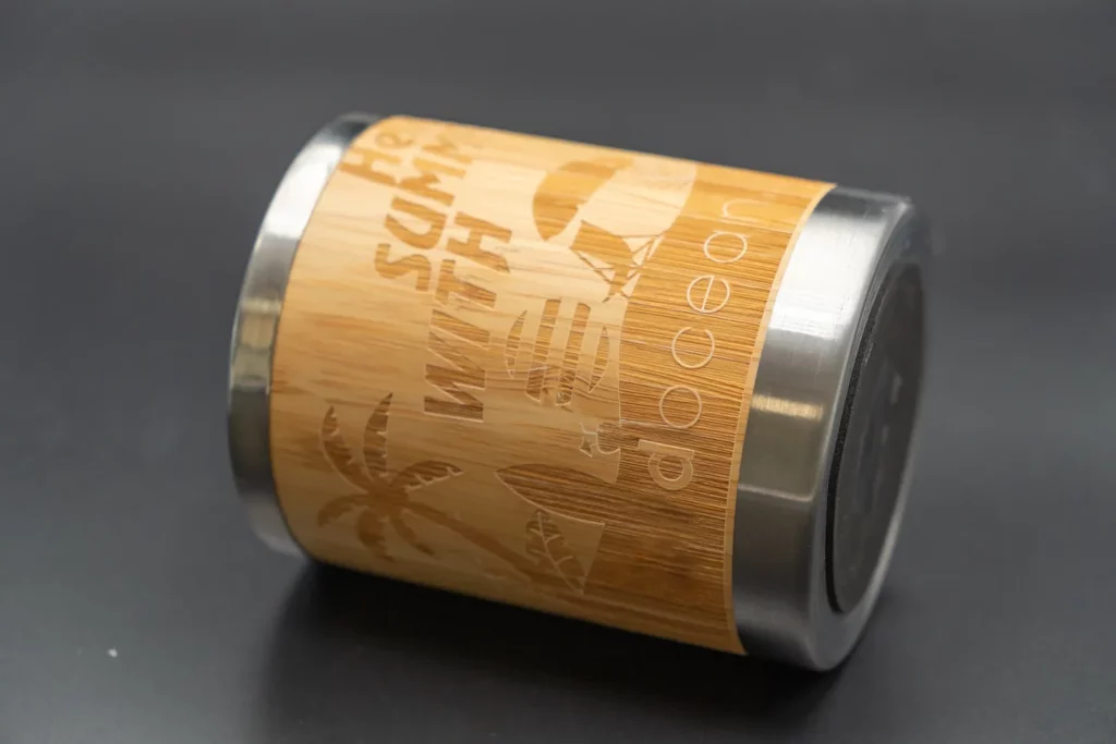 Marcatura-UV-su-bamboo-1024x683 La révolution du marquage laser UV dans le secteur de la promotion : vers un avenir durable et flexible