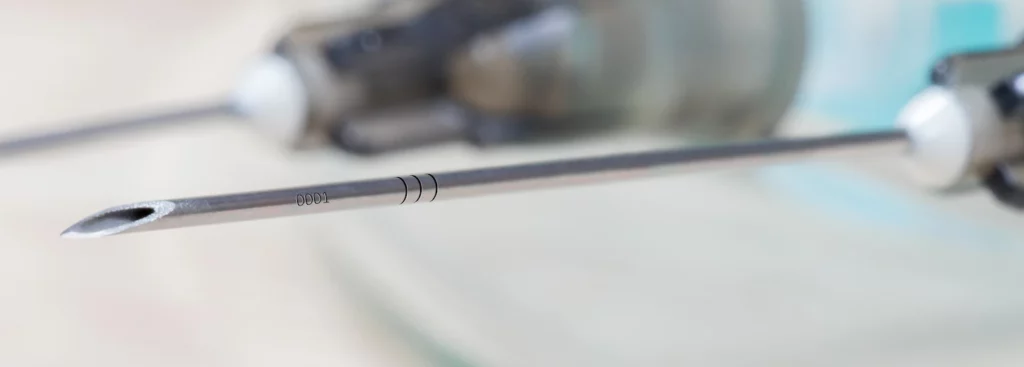 Marcatura-laser-siringa-chirurgica-1024x367 360° Circular Laser Marking on Needles, Catheters and Medical Probes