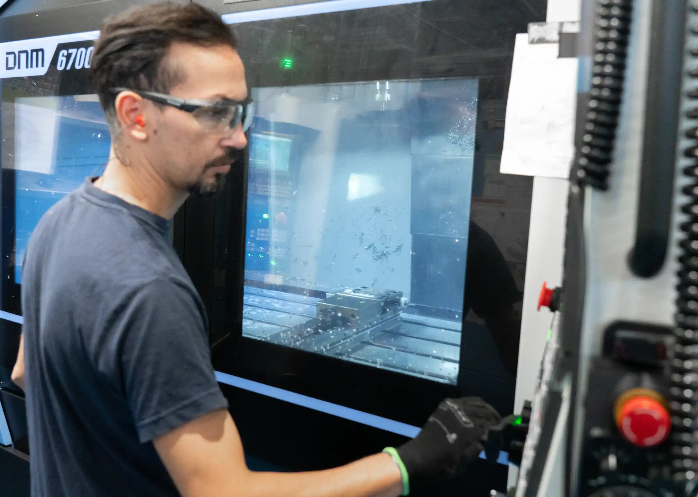 LASIT-con-Doosan-3 LASIT et Overmach : le partenariat stratégique qui investit dans la qualité et la production interne