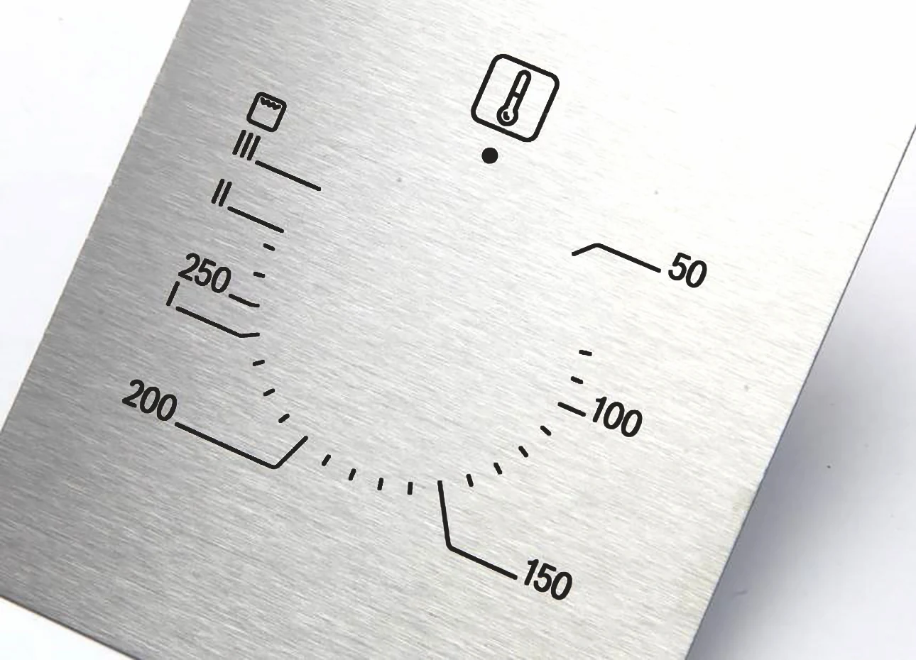 Marcatura_Metallo Marquage laser picoseconde pour les appareils électroménagers haut de gamme : qualité et durabilité supérieures