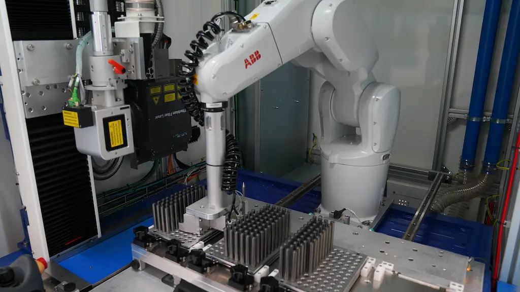 marcatura-utensili-laser Automated Laser Marking for Cutting Tools: The TowerTool Solution for High Volume Production